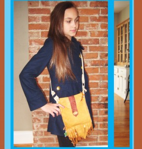 good addy mini bag pose